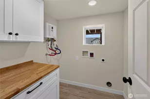 2418 S Chase St, Port Angeles, WA 98362 - Photo 31