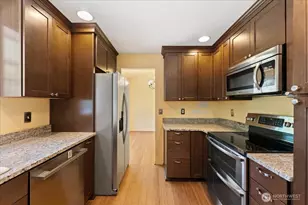8803 63rd Ave E, Puyallup, WA 98371 - Photo 9
