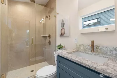 3704 NE 137th Street, Seattle, WA 98125 - Photo 5