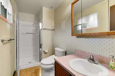 10842 NE 149th Street, Bothell, WA 98011 - Photo 11