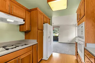 10842 NE 149th St, Bothell, WA 98011 - Photo 9
