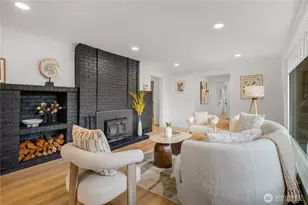 10723 Densmore Ave N, Seattle, WA 98133 - Photo 5