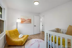 10723 Densmore Ave N, Seattle, WA 98133 - Photo 17