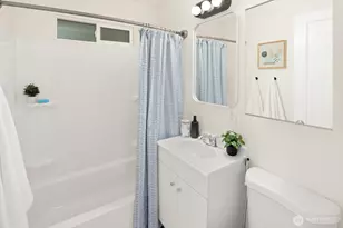 9261 31st Ave SW, Seattle, WA 98126 - Photo 13