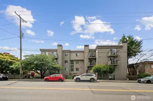4831 Fauntleroy Wy SW, Seattle, WA 98116 - Photo 25