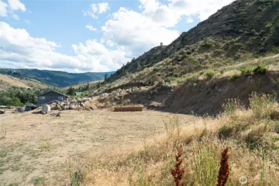 224 Hillcreek Lane, Wenatchee, WA 98801 - Photo 13
