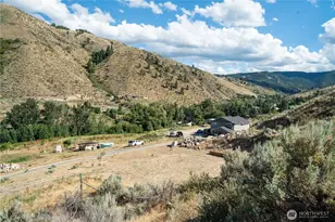 224 Hillcreek Ln, Wenatchee, WA 98801 - Photo 1