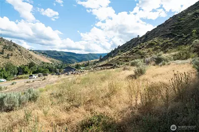 224 Hillcreek Lane, Wenatchee, WA 98801 - Photo 15
