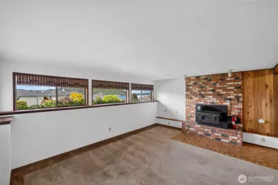 5008 Dundee Drive, Anacortes, WA 98221 - Photo 31