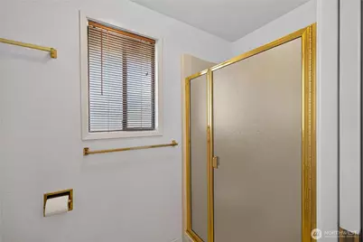 5008 Dundee Drive, Anacortes, WA 98221 - Photo 25