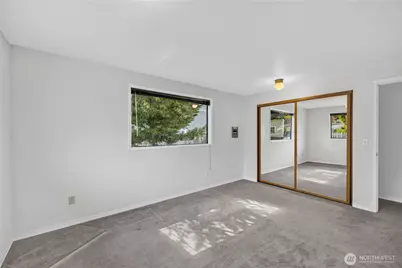 5008 Dundee Drive, Anacortes, WA 98221 - Photo 29