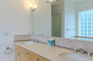8568 Sand Point Way NE, Seattle, WA 98115 - Photo 31