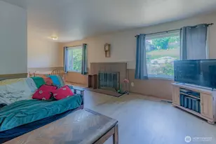 2124 N Callow Ave, Bremerton, WA 98312 - Photo 11