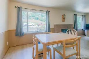 2124 N Callow Ave, Bremerton, WA 98312 - Photo 13
