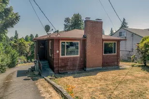 2124 N Callow Ave, Bremerton, WA 98312 - Photo 1