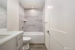 1123 18th Ave, Seattle, WA 98122 - Photo 11