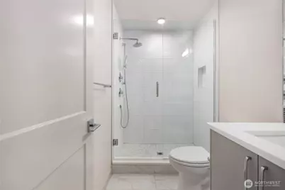 1123 18th Avenue #C, Seattle, WA 98122 - Photo 15