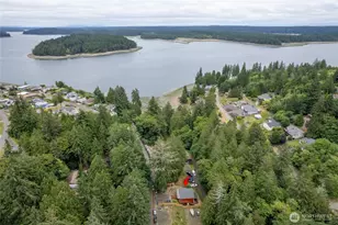 2026 Island Dr NW, Olympia, WA 98502 - Photo 37