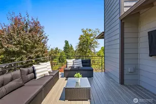 1520 NE 89th St, Seattle, WA 98115 - Photo 15