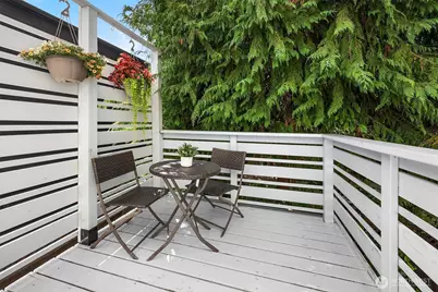 8347 9th Avenue NW, Seattle, WA 98117 - Photo 9