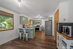 1273 NE Riksen Way, Oak Harbor, WA 98277 - Photo 9