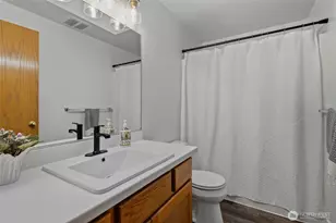 1273 NE Riksen Way, Oak Harbor, WA 98277 - Photo 21