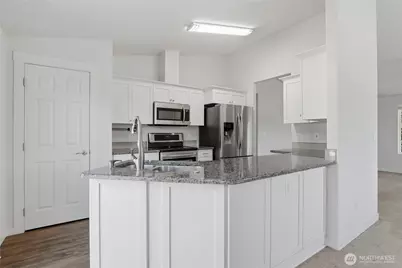 2300 NE 79th Avenue, Vancouver, WA 98664 - Photo 9