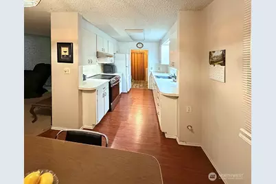 4329 86th Avenue SE, Mercer Island, WA 98040 - Photo 13