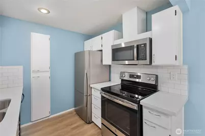 14332 126th Avenue NE #B-303, Kirkland, WA 98034 - Photo 21