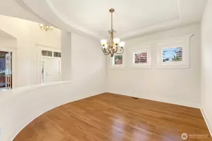 23431 NE 10th Pl, Sammamish, WA 98074 - Photo 7