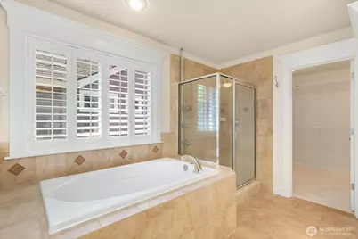 23431 NE 10th Place, Sammamish, WA 98074 - Photo 21