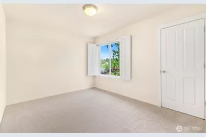 23431 NE 10th Place, Sammamish, WA 98074 - Photo 23