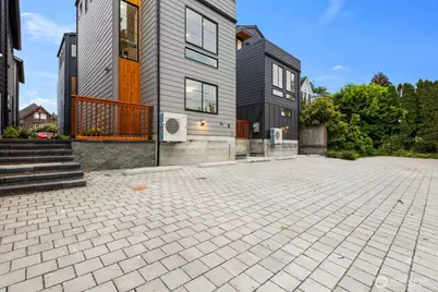 3936 B S Angeline Street, Seattle, WA 98118 - Photo 19