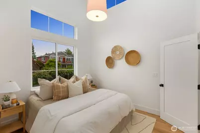 3936 B S Angeline Street, Seattle, WA 98118 - Photo 13