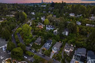 1021 McGilvra Blvd E, Seattle, WA 98112 - Photo 33