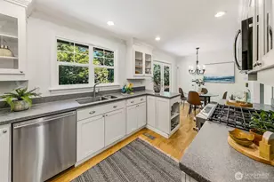 9317 217th Pl SW, Edmonds, WA 98020 - Photo 9