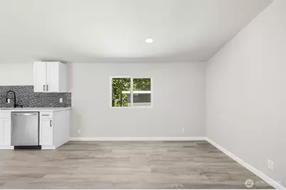 42129 Pine Street, Concrete, WA 98237 - Photo 13