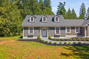 7077 NE Ridge Ln, Bainbridge Island, WA 98110 - Photo 3