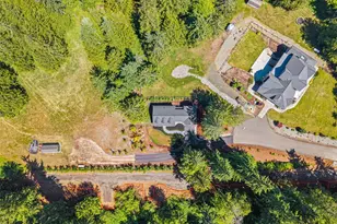 7077 NE Ridge Ln, Bainbridge Island, WA 98110 - Photo 17