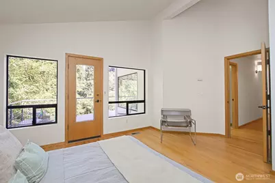 26530 Lake Fenwick Road S, Kent, WA 98032 - Photo 17