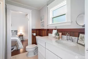 6717 26th Ave NW, Seattle, WA 98117 - Photo 15