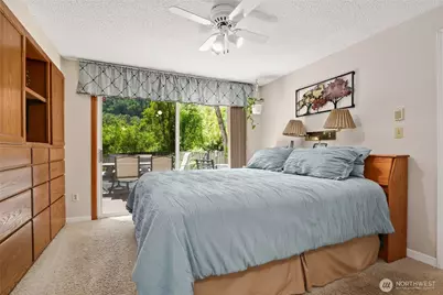 975 Front Street S, Issaquah, WA 98027 - Photo 19