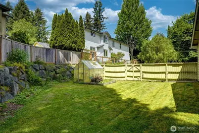 975 Front Street S, Issaquah, WA 98027 - Photo 31