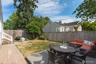 1701 N 82nd Street, Seattle, WA 98103 - Photo 27