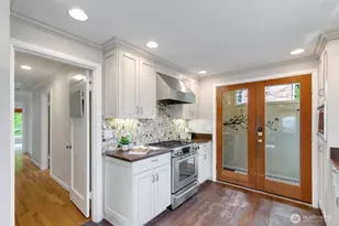 1701 N 82nd St, Seattle, WA 98103 - Photo 13