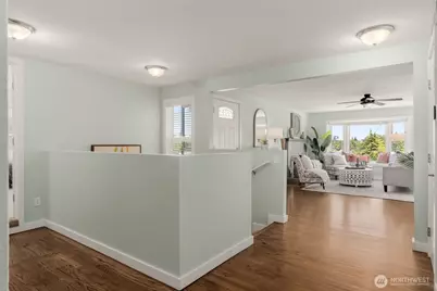 5423 31st Avenue SW, Seattle, WA 98126 - Photo 13