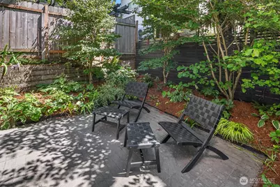 1120 26th Avenue S, Seattle, WA 98144 - Photo 9