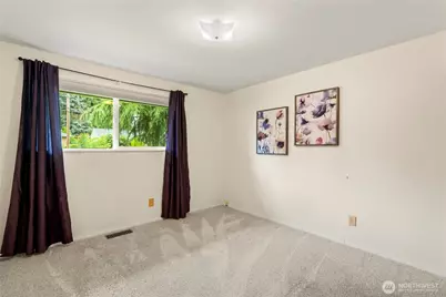 8811 187th Street NE, Bothell, WA 98011 - Photo 17