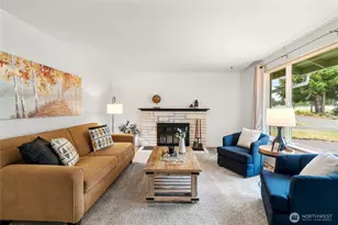 8811 187th Street NE, Bothell, WA 98011 - Photo 5