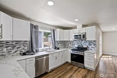1424 West Avenue, Port Orchard, WA 98366 - Photo 11